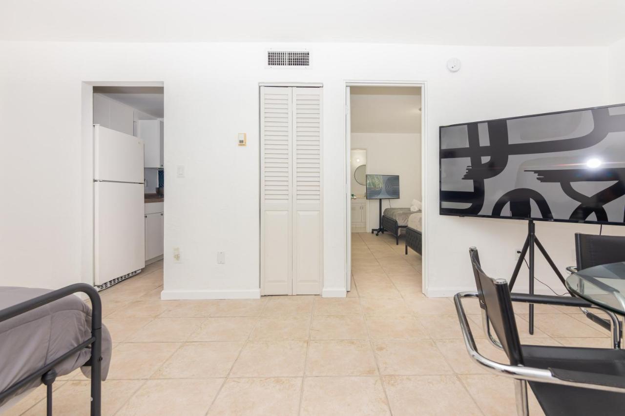 One Bedroom - With Parking & Balcony - Heart Of Wynwood Appartamento